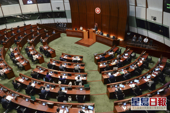 紫荆民调指36%受访者撑立法会「432」方案