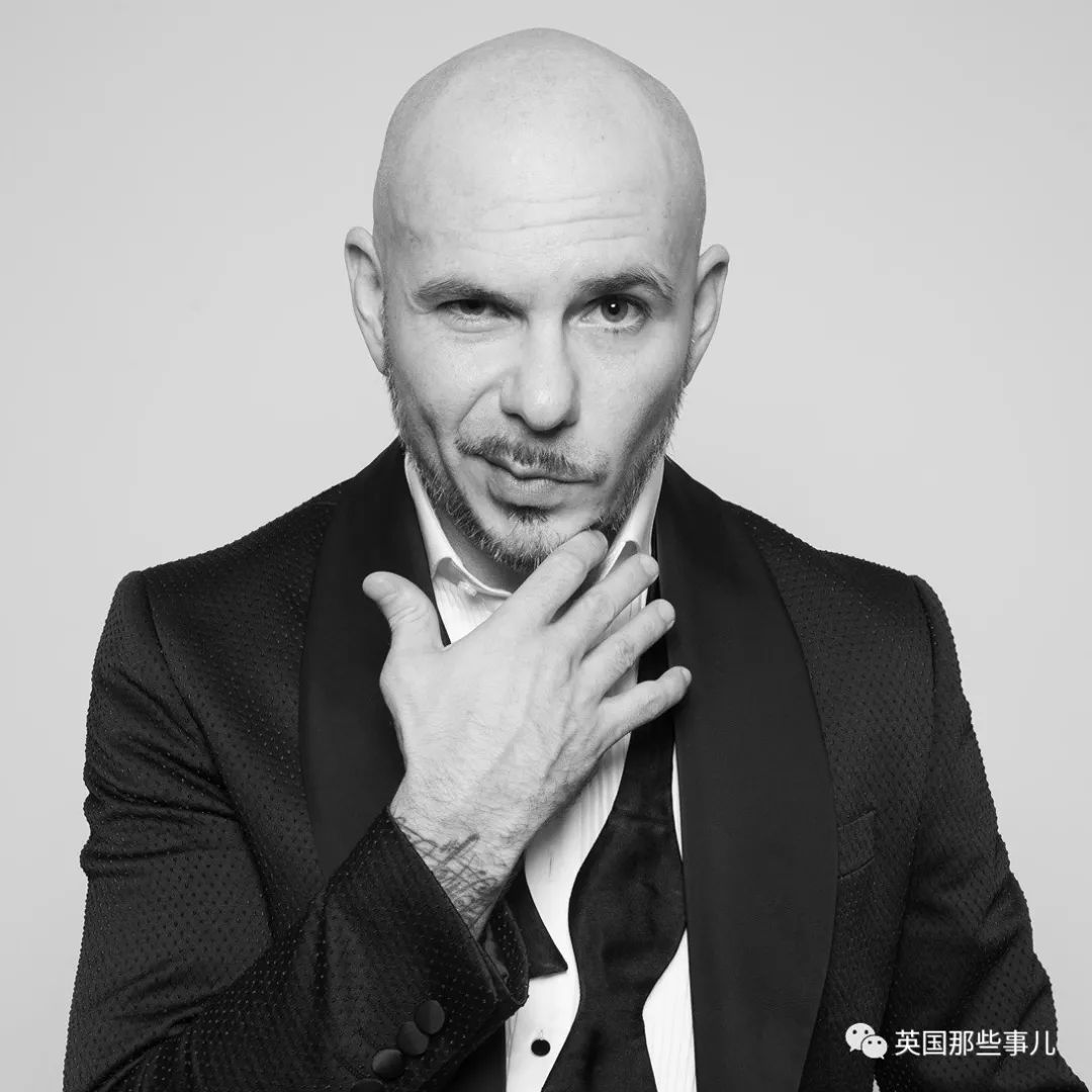 威廉王子被评为全世界最性感秃头？! 网友：他根本不配（组图）