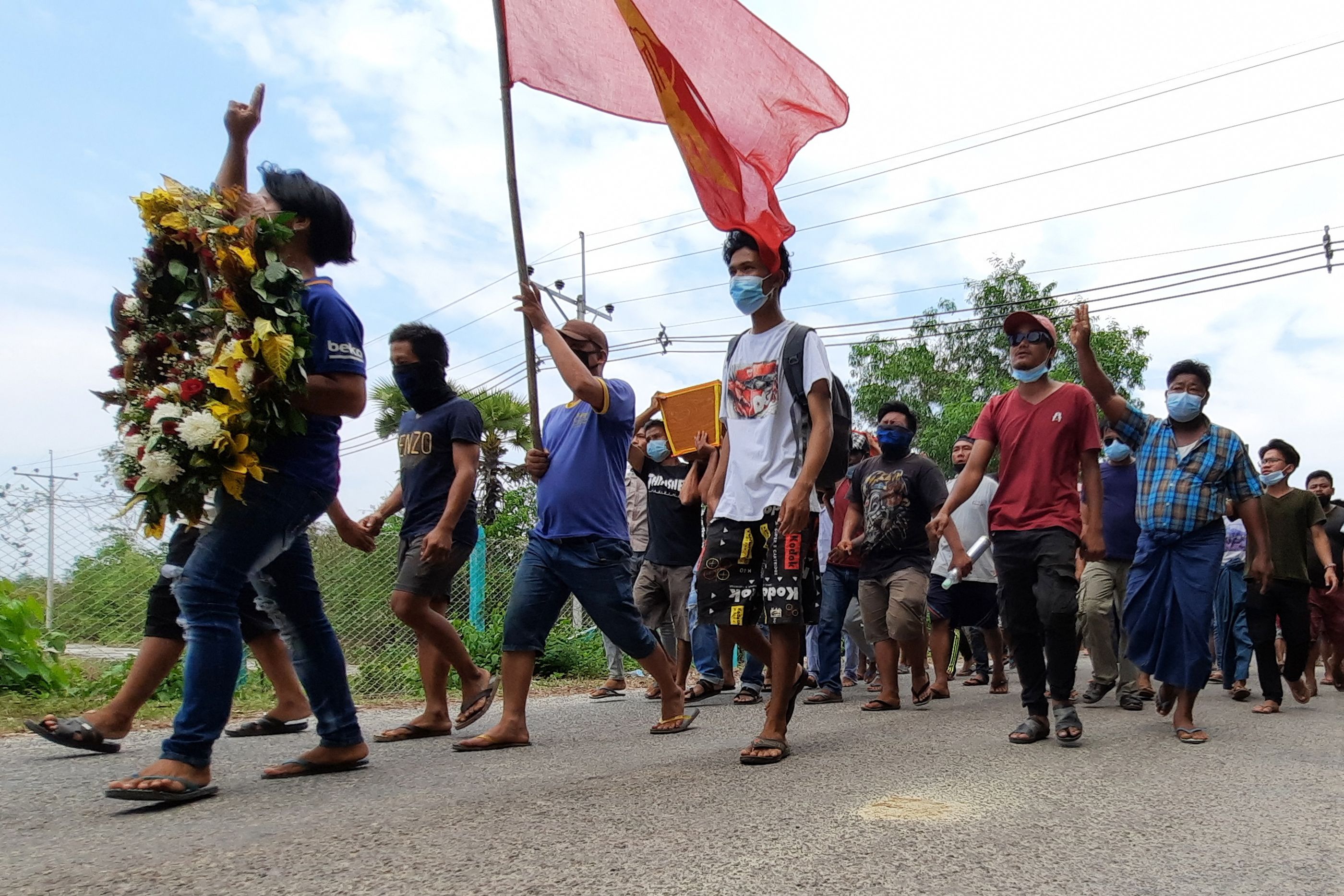 US suspends trade pact with Myanmar after bloodiest weekend