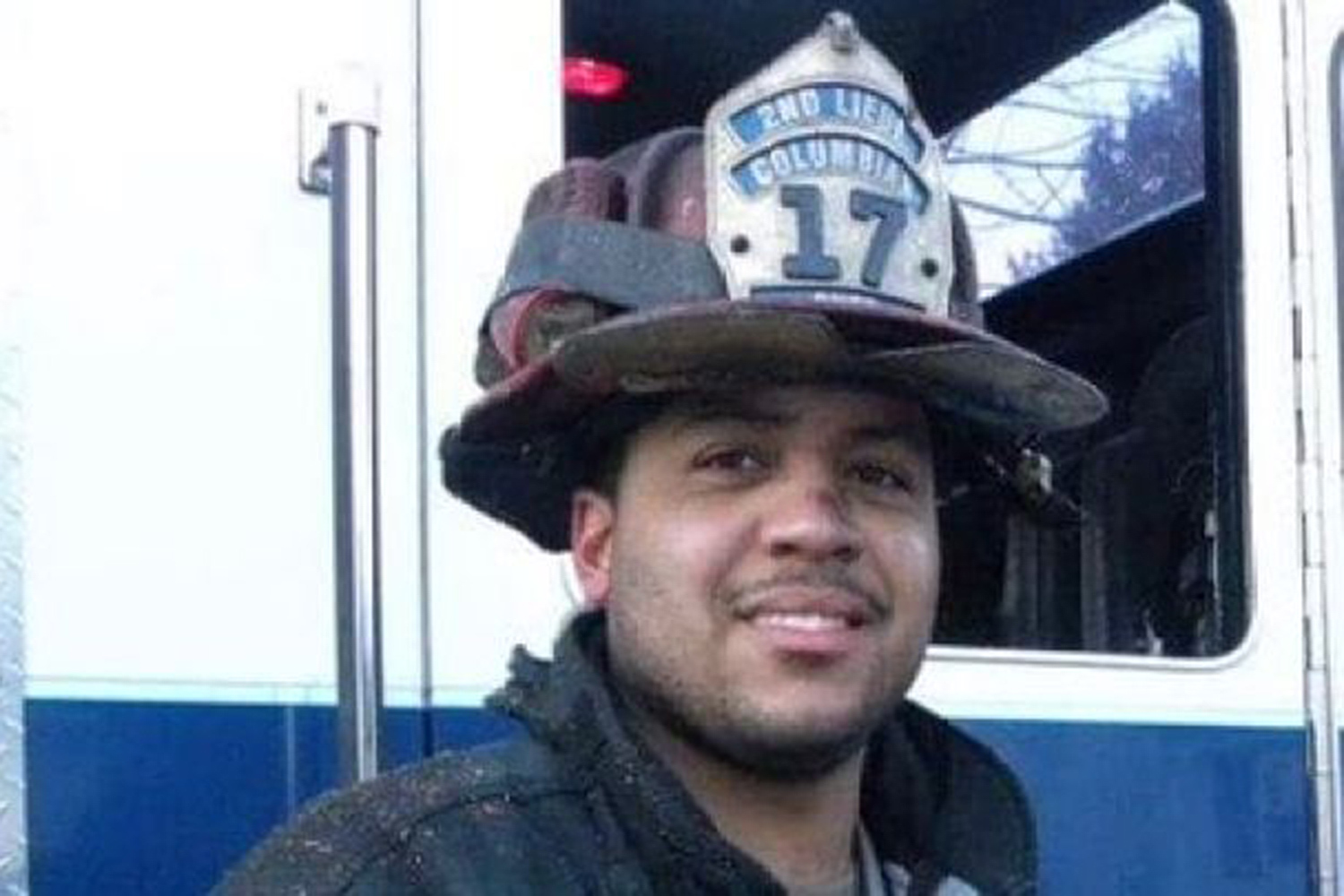 'Dedicated’ New York Firefighter Dies in Blaze Just 1 Day Before His Son's 6th Birthday