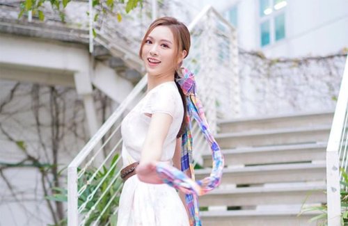Crystal Fung Dubbed as “Queen of Variety Shows”