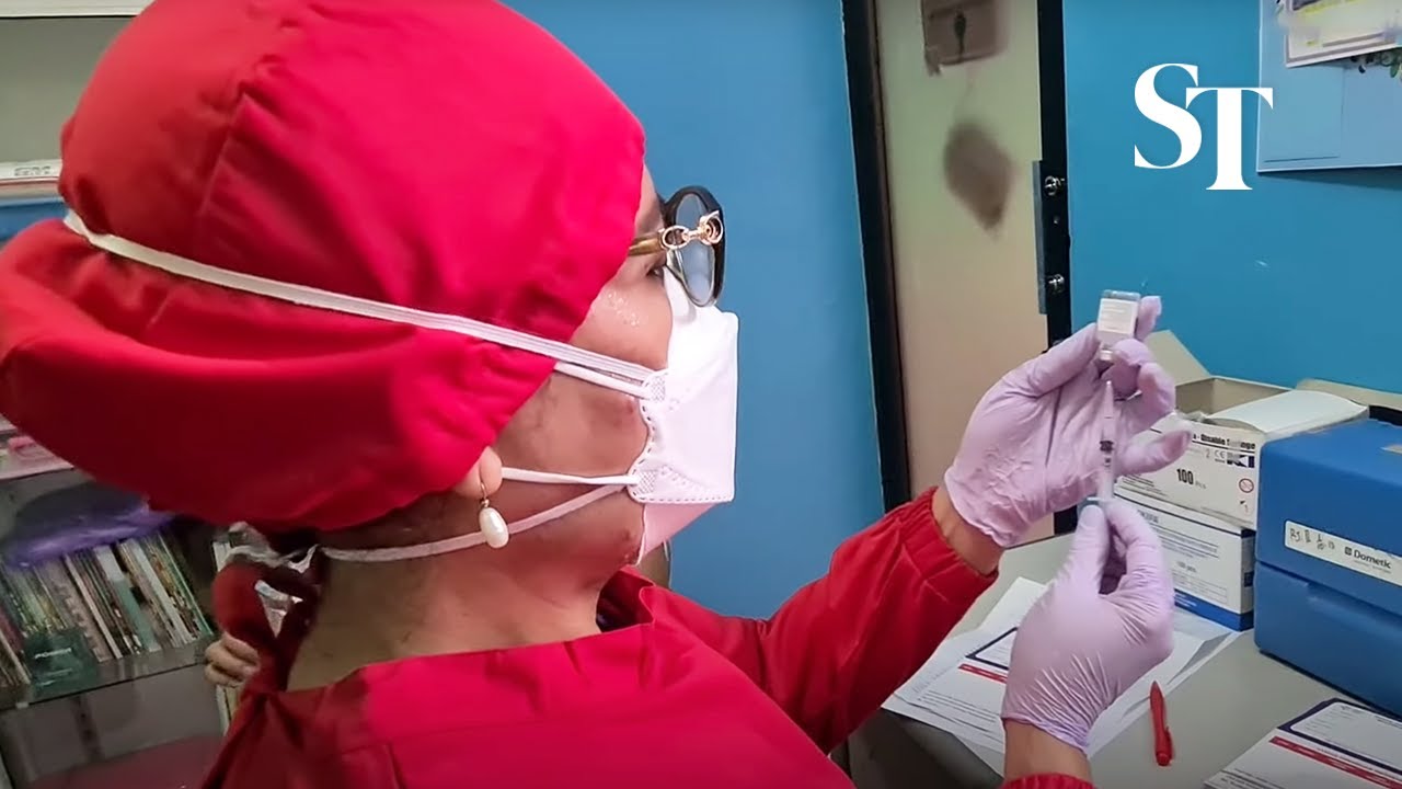 The midwife helping to inoculate Indonesia | Vaccinating Asia