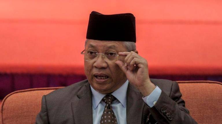 FT Ministry mulling to continue implementing RoL project- Annuar Musa