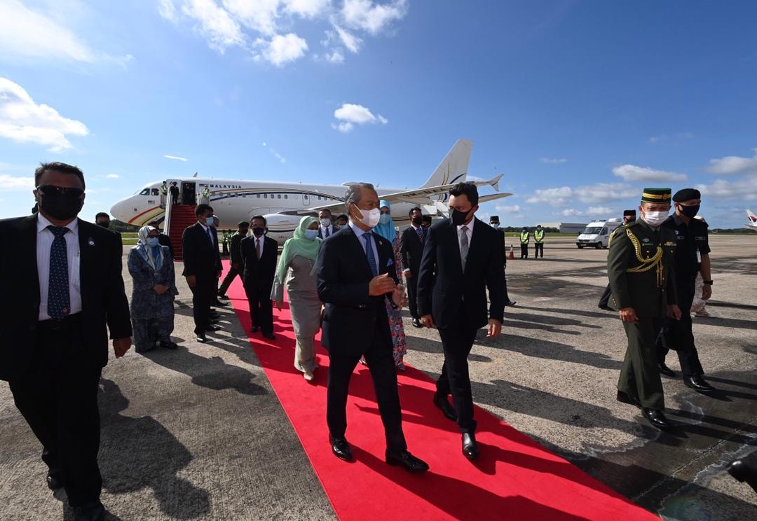 PM Muhyiddin meets Brunei Sultan