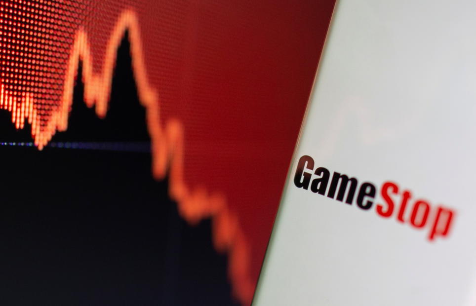 GameStop plans $1 billion stock sale, shares slide