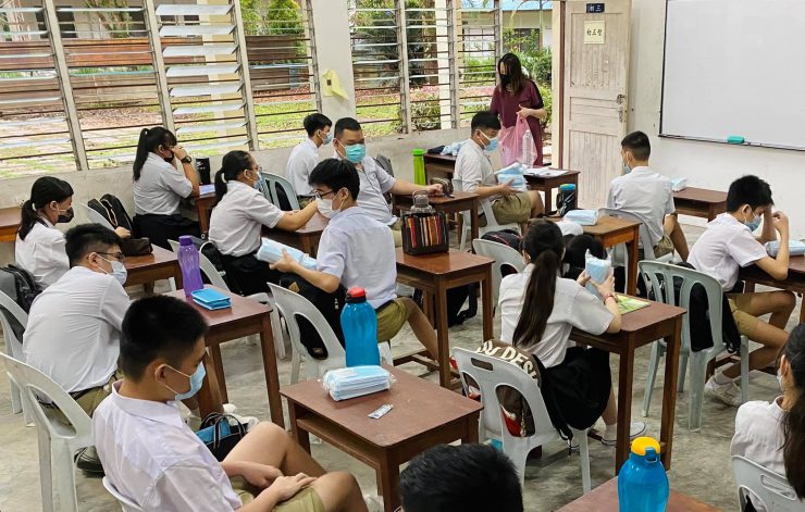 石角民立中学今日全校正式恢复实体课 学生出席率达98%