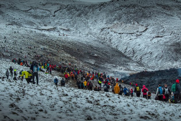 Hikers Scramble as New Fissure Opens Up at Icelandic Volcano