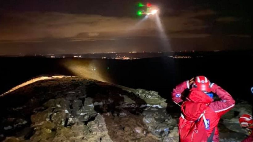 Brecon Beacons: Two walkers with hypothermia airlifted to hospital