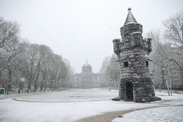 Brussels sees rare April snowfall as cold snap hits Europe