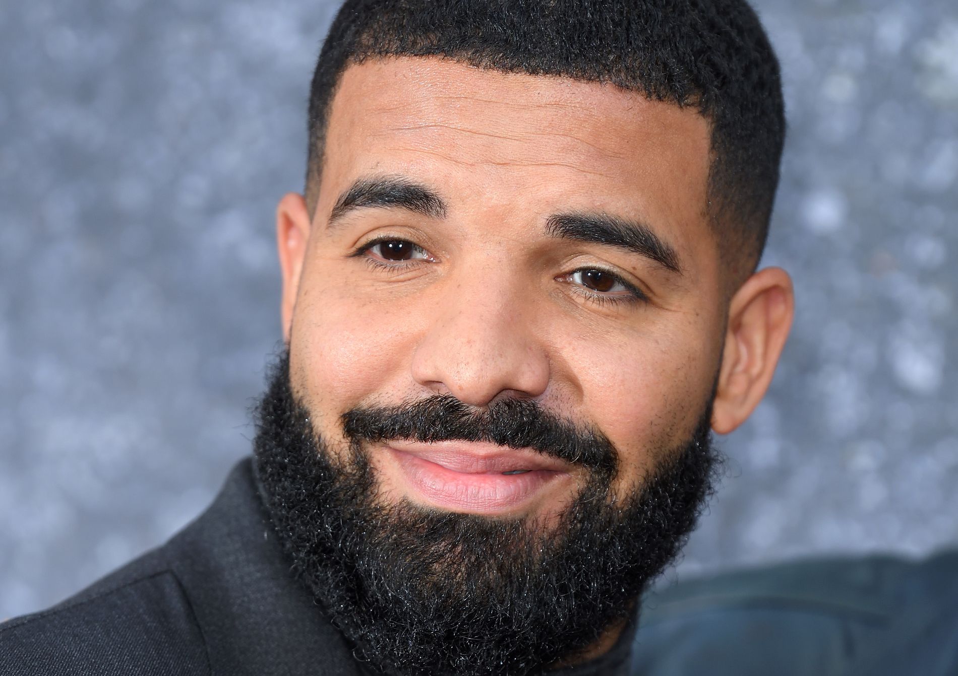 Drake Featured in Comedian’s Bar Tab Video Skit