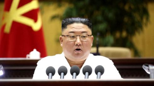 North Korea: Kim Jong-un warns of 'difficult' crisis