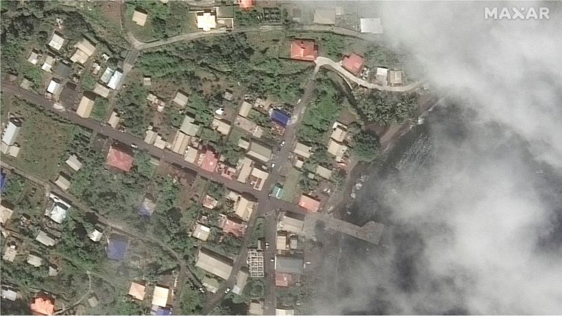St Vincent volcano: UN warns humanitarian crisis will last months