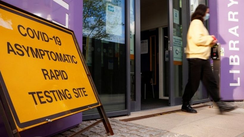 Covid: Surge testing needed to 'get ahead of infection'