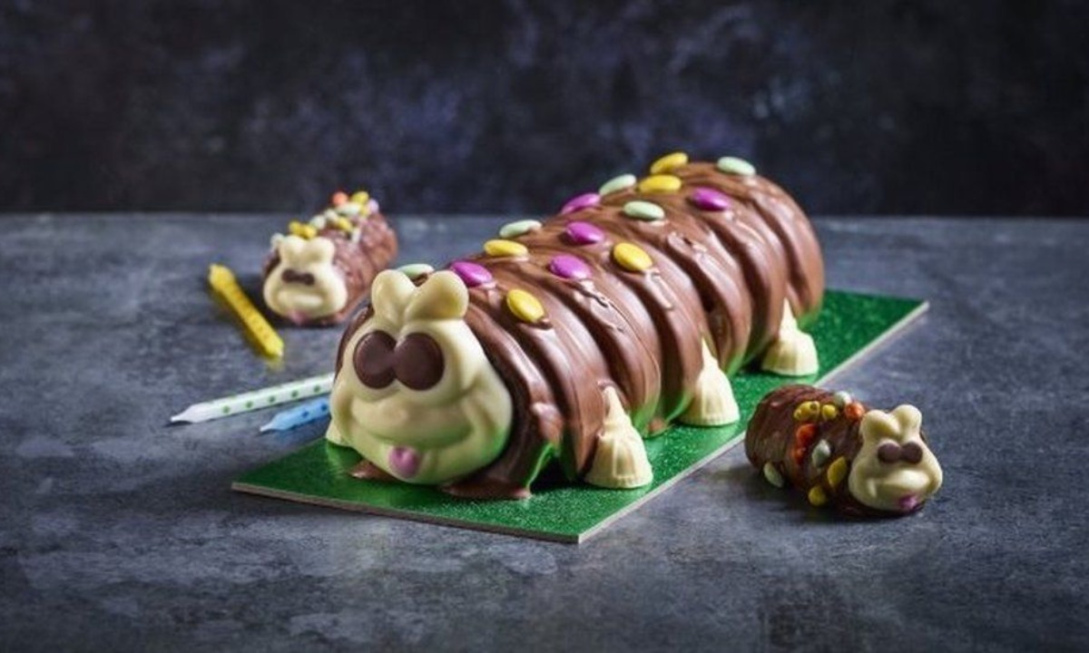 Aldi has hilarious response to the M&S court case over Colin the Caterpillar cake 