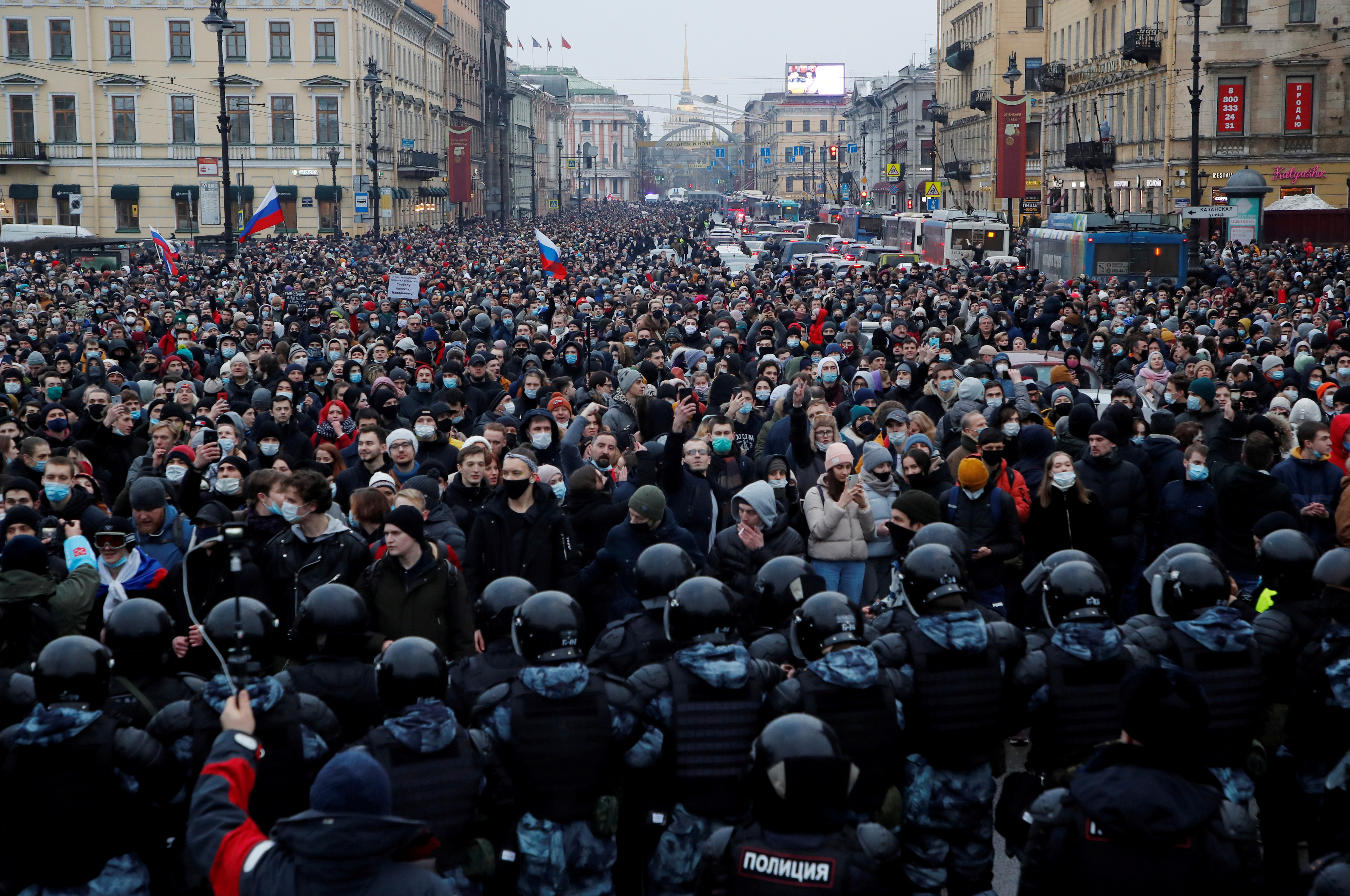 Russia prosecutors seek to label Navalny groups ‘extremist’