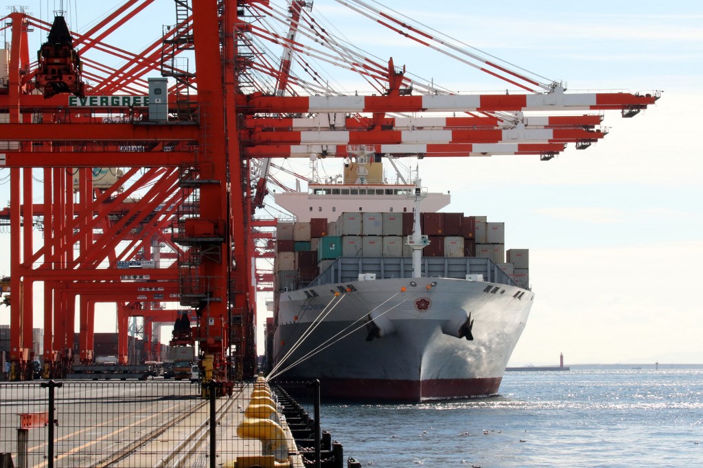 日本3月出口表现扭转劣势 年比扩张16.1%