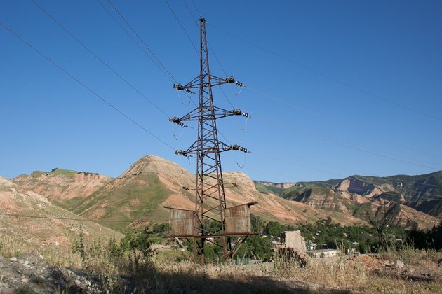 Kyrgyzstan: President talks of raising electricity tariffs