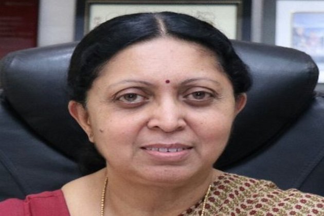 Won't be difficult to vaccinate all above 18 yrs: Official
