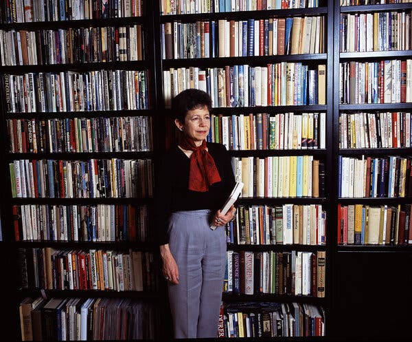 Kathie Coblentz, 73, Dies; Not Your Ordinary Librarian