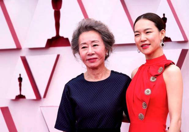 South Korea's Youn wins best supporting actress Oscar for 'Minari'