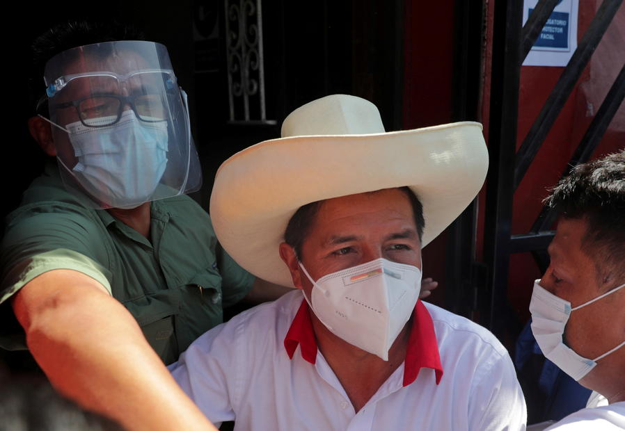 Peru socialist stretches lead in presidential race, poll shows