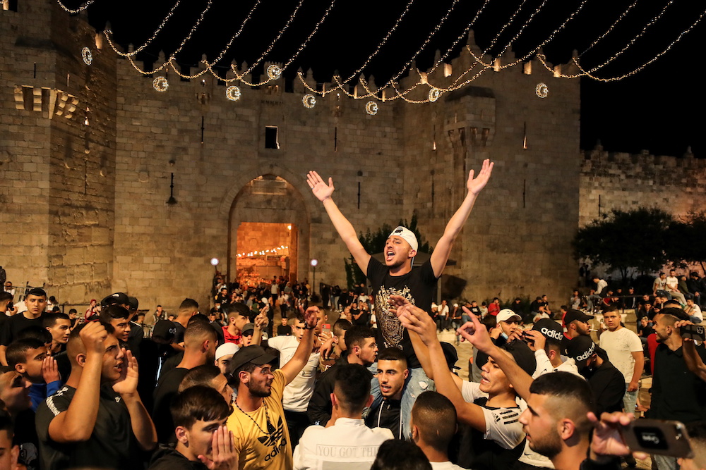 Police remove east Jerusalem barricades after violent protests