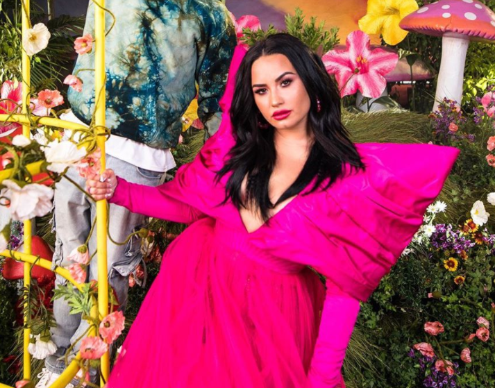 Demi Lovato's Nude Photo Leaked After She Accidentally Shares it on Instagram, Netizens Think It Was a 'PR Stunt'