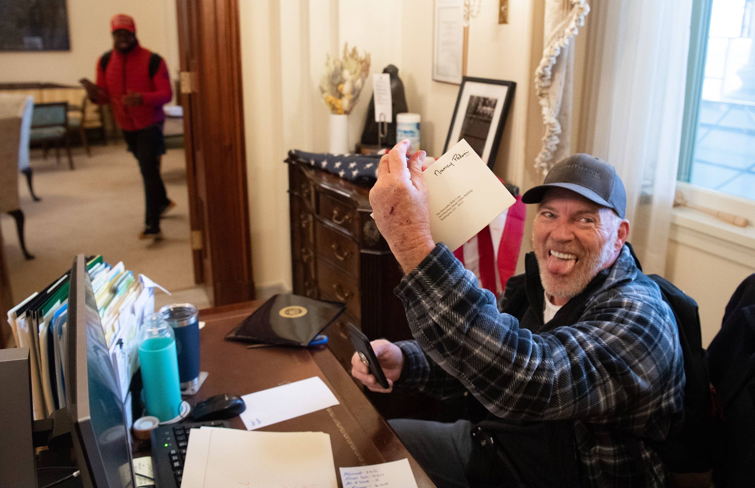 The Man Photographed With His Foot On Nancy Pelosi’s Desk During The Capitol Riots Will Be Released From Jail