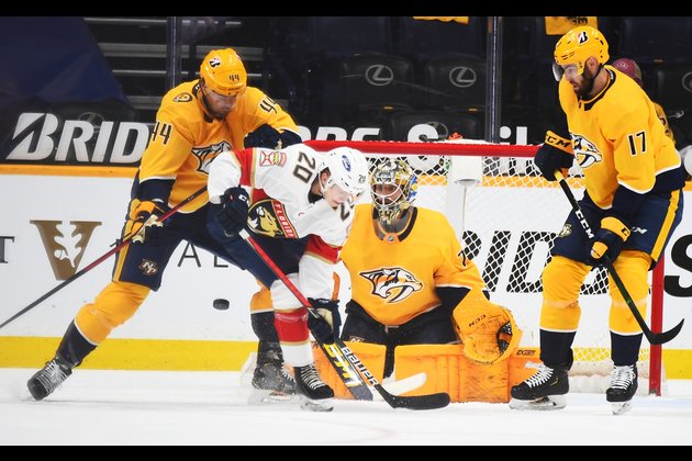 Panthers rally to top Preds, clinch playoff berth