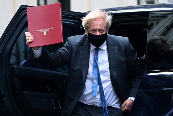 疑用捐款装修官邸 英选委会查约翰逊