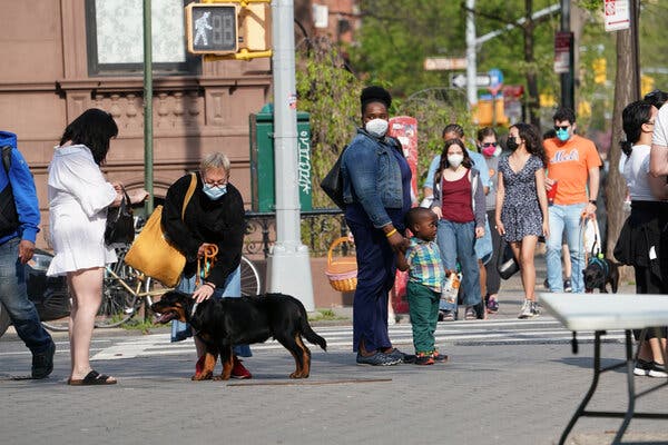 Mask Rules Are Relaxed. New Yorkers, Not So Much.