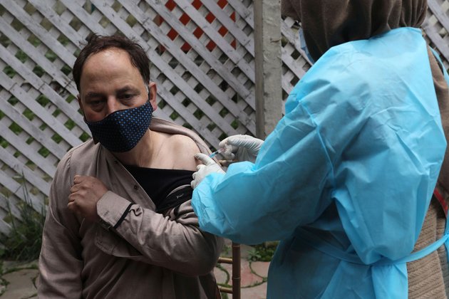 Rich countries have a moral duty to share their COVID-19 vaccines
