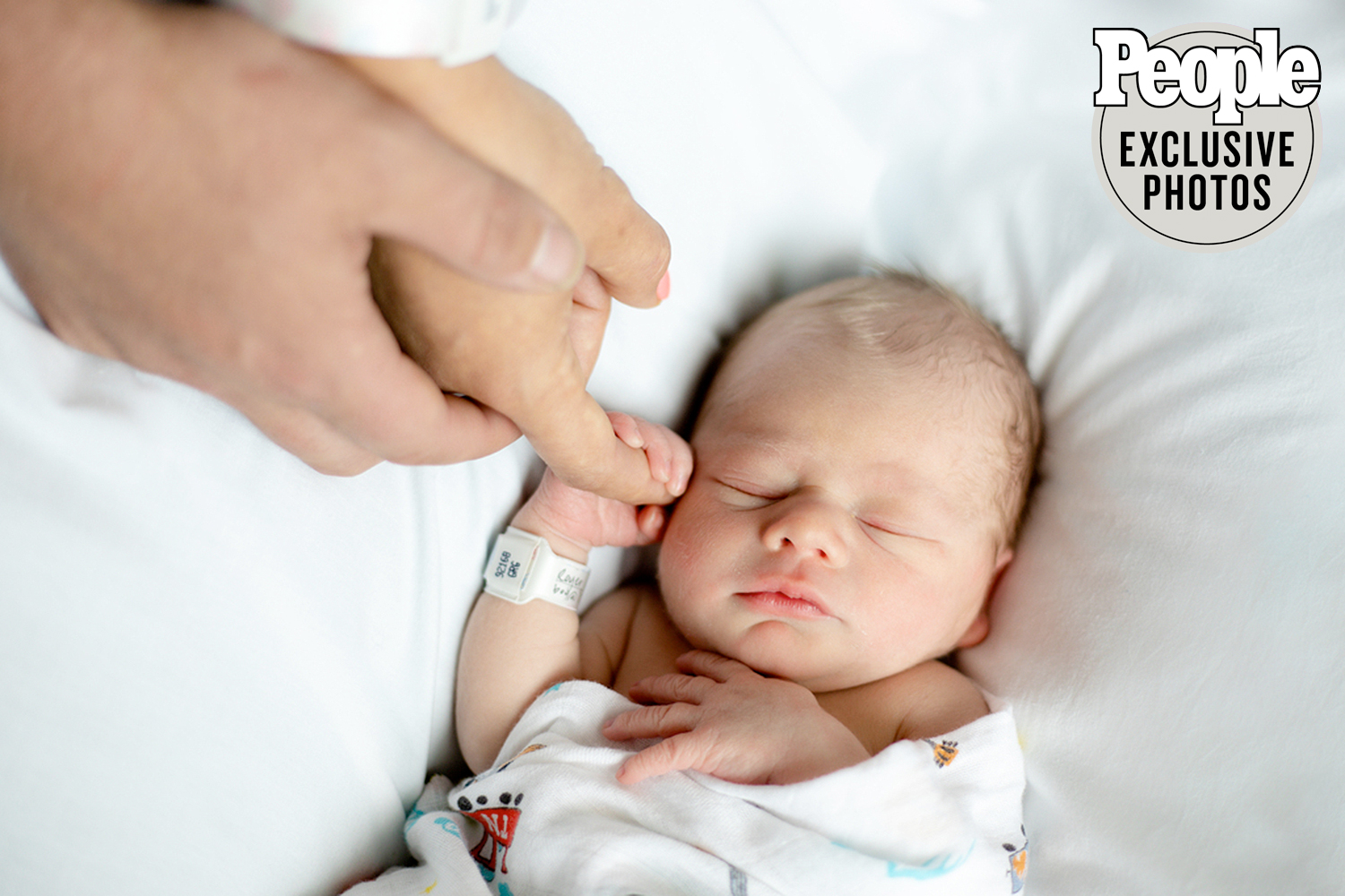 Country Singer ERNEST and Wife Delaney Royer Welcome First Baby, Son Ryman Saint: 'So Thrilled'