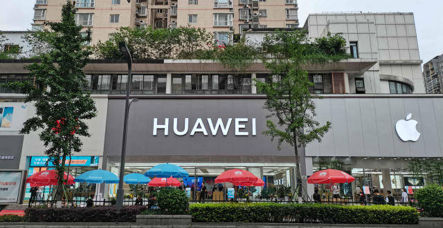 实探华为体验店：仅4款手机在售，3000元以下机型绝迹