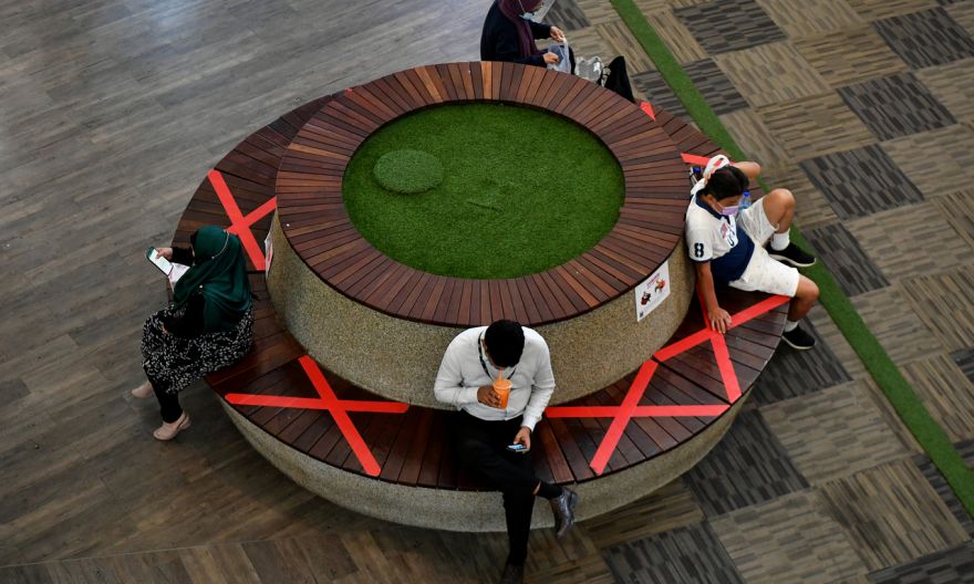Only 2 visitors per household per day, no dining-in allowed: Covid-19 rules in S'pore from May 16