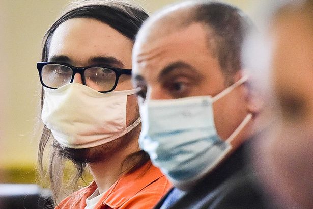 Obsessed friend kills teen girl he met online then shares horrific image of body