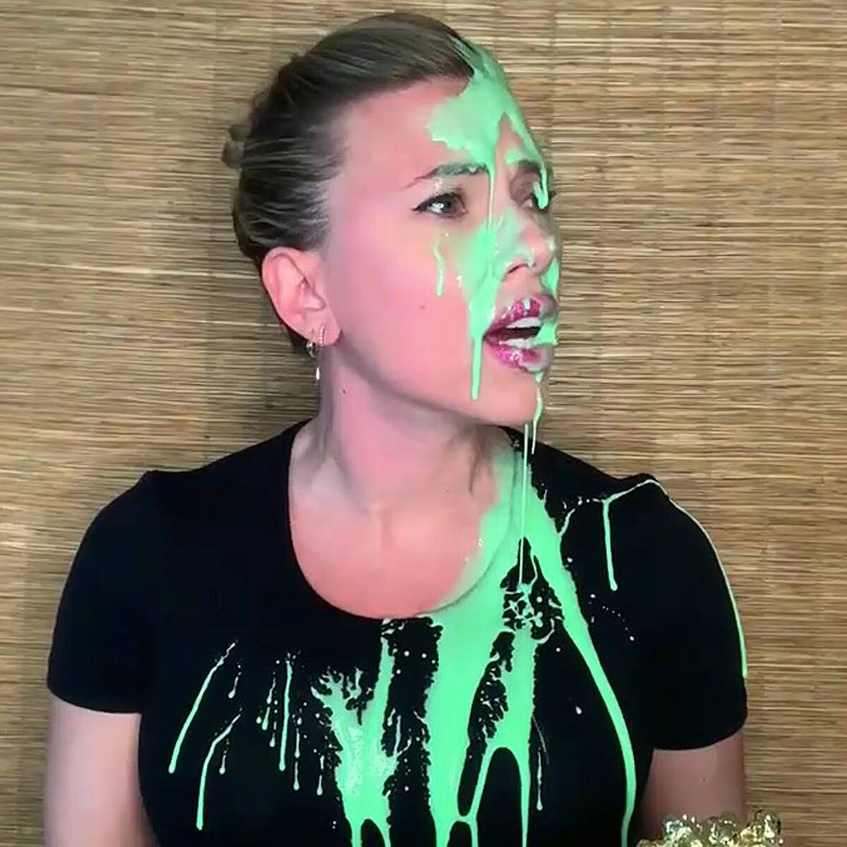 Scarlett Johansson Gets Slimed by Colin Jost While Accepting MTV's Generation Award