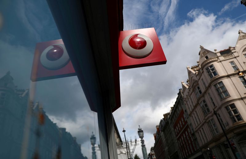 Vodafone misses market expectations with 1.2% drop in earnings