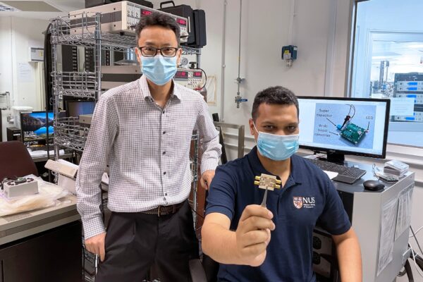 NUS engineers turn Wi-Fi signals into electricity to power an LED light