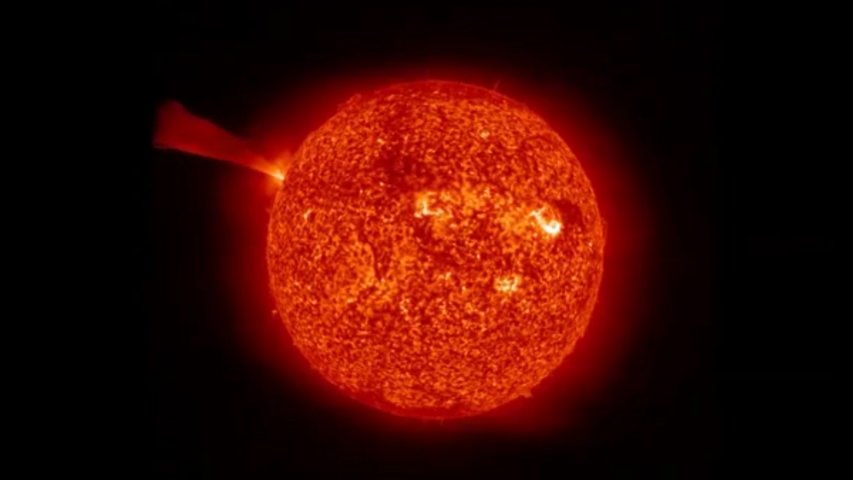 NASA-ESA Sun-Watching Spacecraft Captures First Solar Eruption