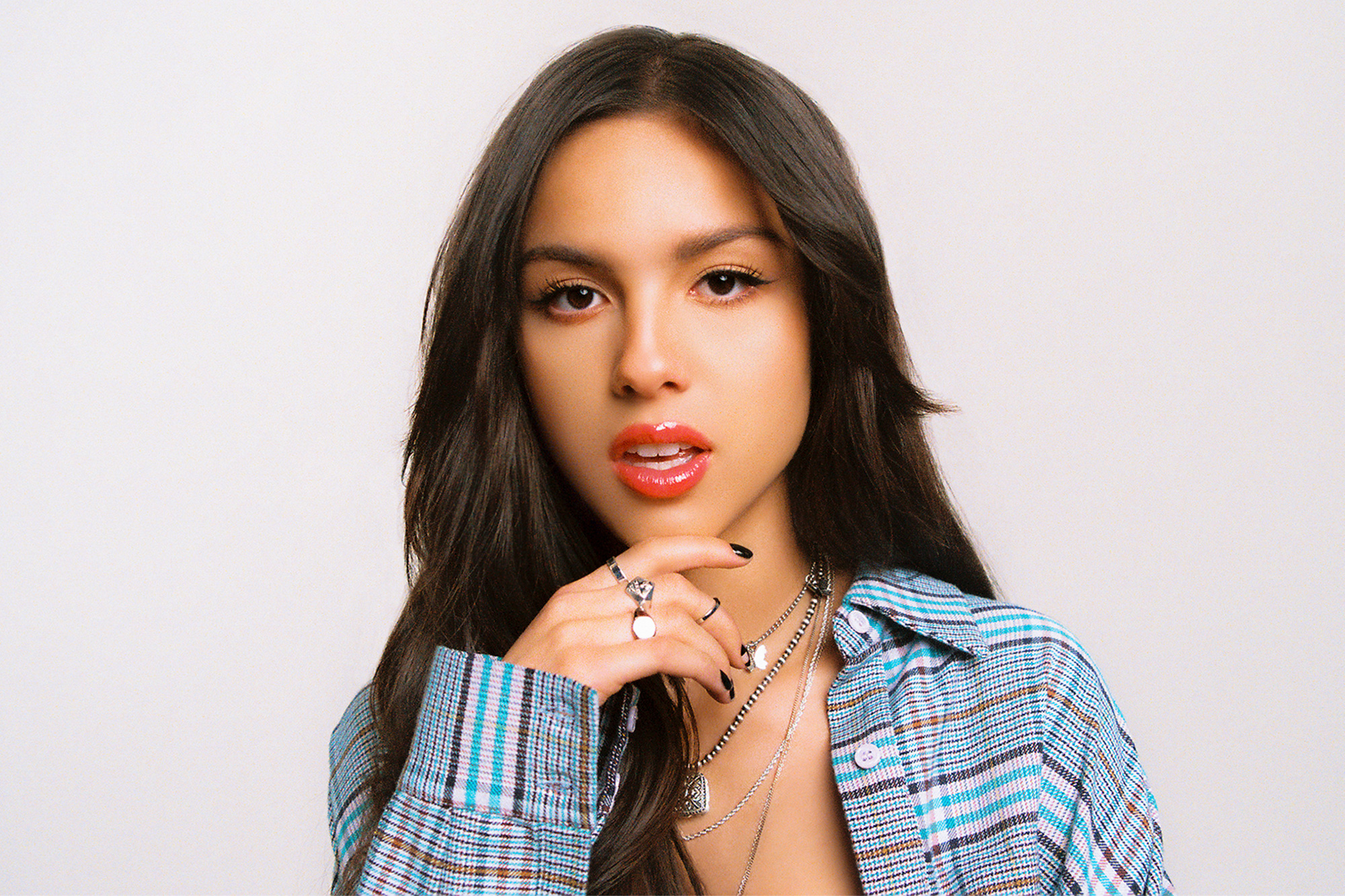 Olivia Rodrigo's mom thought 'Drivers License' bridge was 'weird' when she first heard it