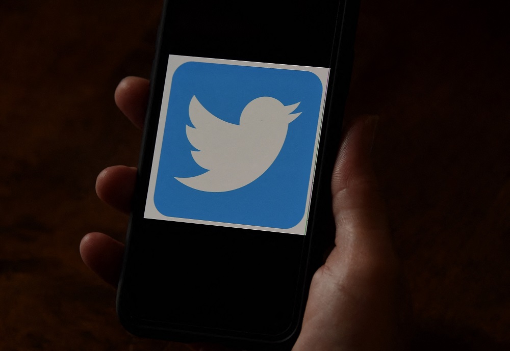 Twitter is moving ahead with paid subscription model Twitter Blue