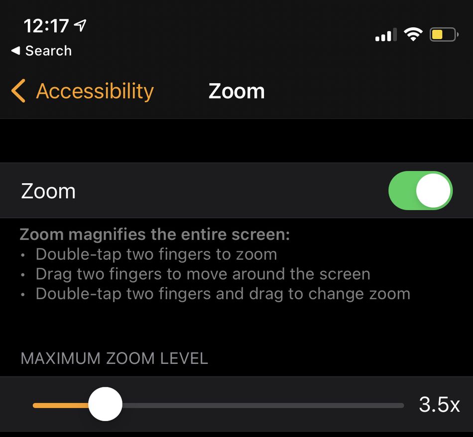 How to zoom out on an Apple Watch