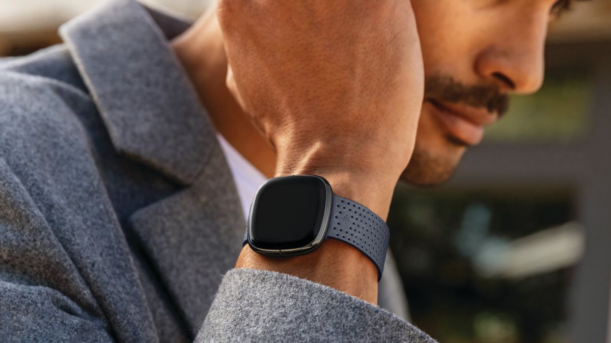 Fitbit rolls out new health and fitness tools, but only for some users
