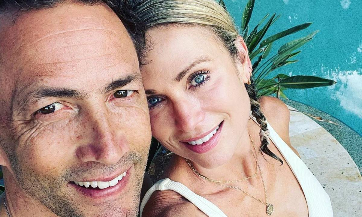 Amy Robach captivates fans with sun-soaked bikini photo during special celebration
