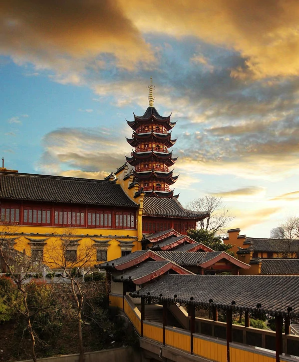 南京鸡鸣寺，为何被全网年轻人吐槽？
