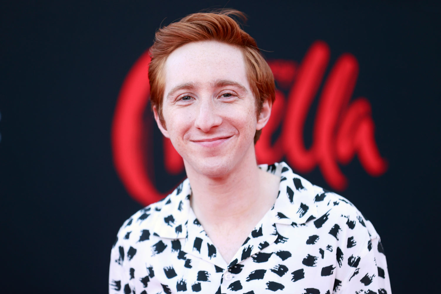 Larry Saperstein from High School Musical: The Musical: The Series comes out as bisexual