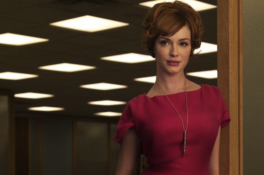People just wanted to 'ask about my bra', says actress Christina Hendricks