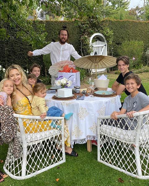 Kate Hudson's daughter is her mini-me in adorable new photo
