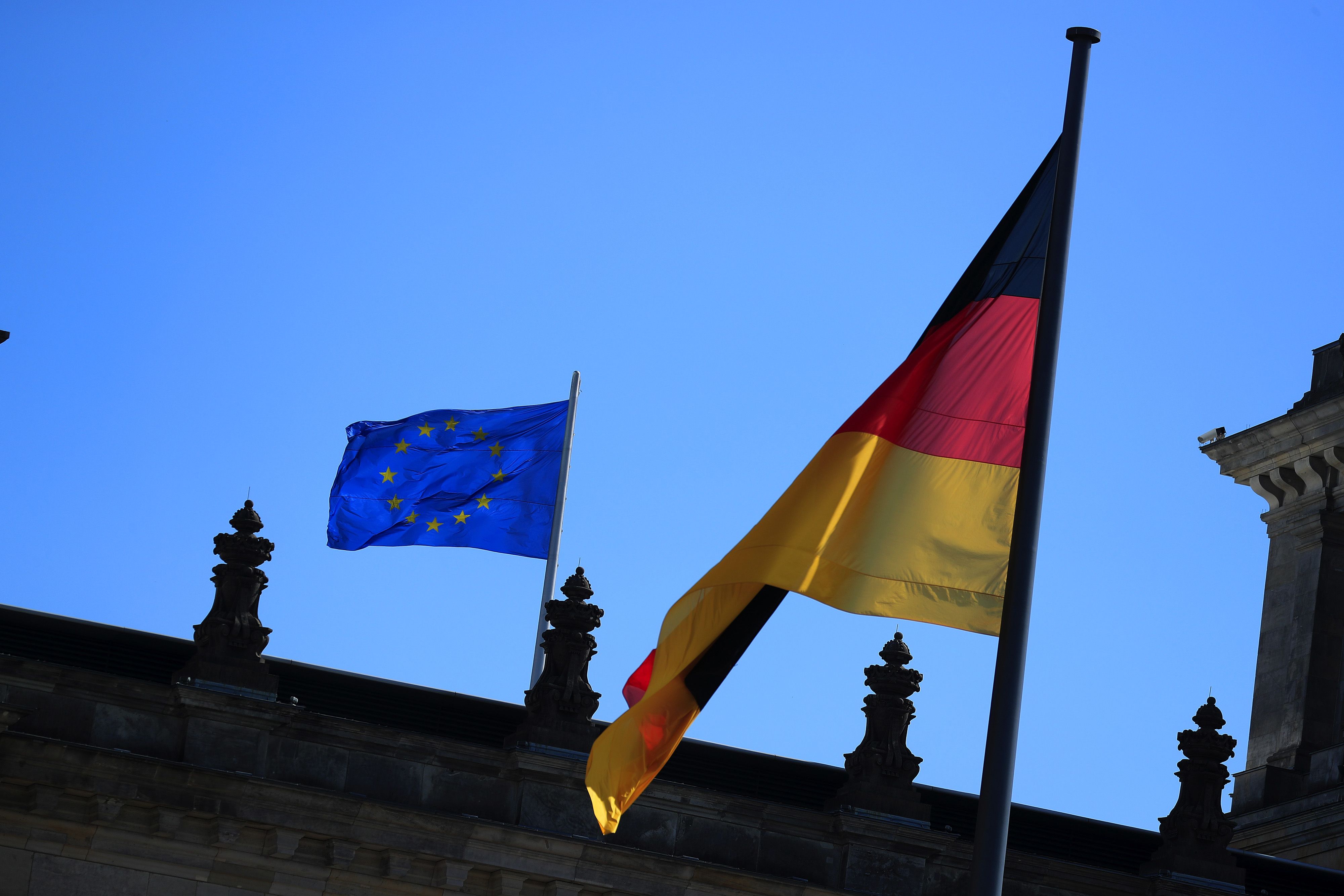 Germany backs carbon pricing in EU climate policy overhaul - document